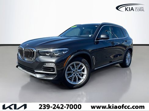 Used 2021 BMW X5 xDrive40i w/ Premium Package image 1