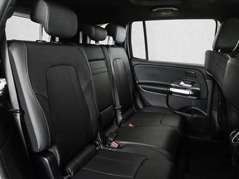 New 2026 Mercedes-Benz GLB 250 4MATIC image 22