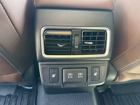 Used 2019 Subaru Outback 2.5i Touring w/ Popular Package #3A AWD/4WD image 24
