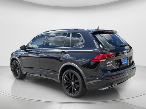 Certified 2020 Volkswagen Tiguan SE R-Line FWD image 9