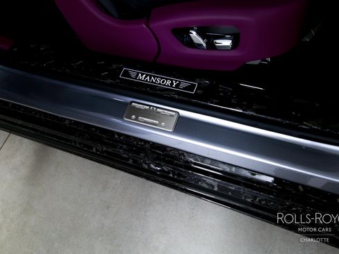 Used 2025 Rolls-Royce Spectre Black Badge image 28