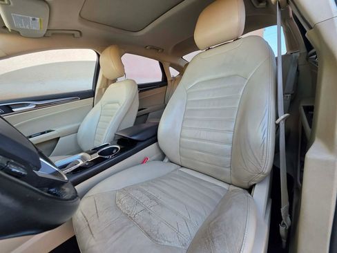 Used 2013 Ford Fusion SE image 9