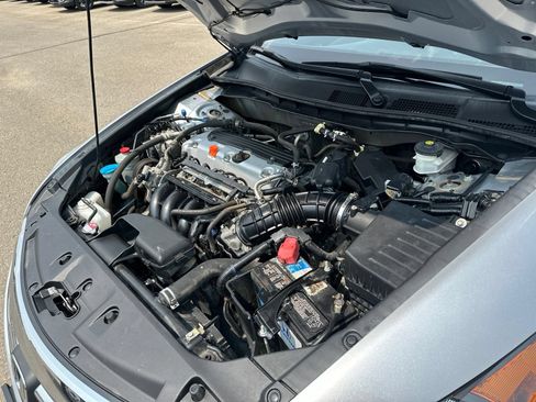 Used 2012 Honda Accord LX image 37