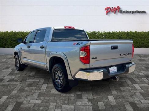 Used 2019 Toyota Tundra SR5 w/ SR5 Upgrade Package AWD/4WD image 2