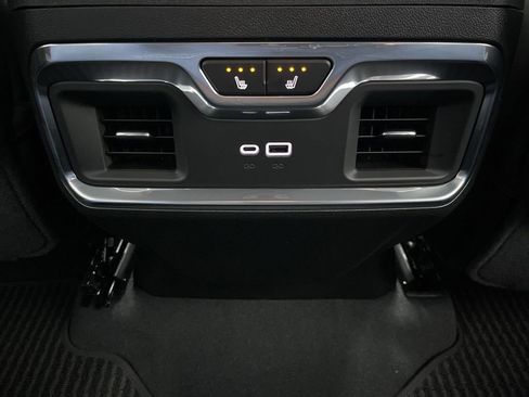 New 2026 GMC Sierra 3500 Denali Ultimate image 22