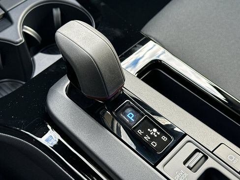 New 2026 Toyota Prius Plug-In Hybrid image 18