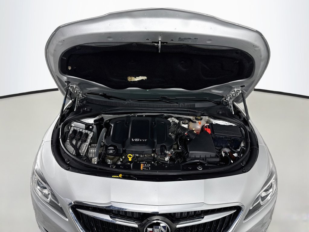 Used 2017 Buick LaCrosse Essence FWD image 31