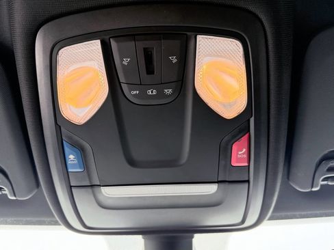 Used 2022 RAM 4500 Tradesman w/ Chrome Appearance Group image 15