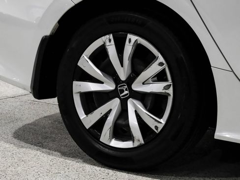 Used 2023 Honda Civic LX image 61