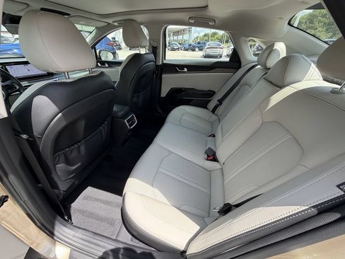 Certified 2021 Kia K5 EX w/ EX Premium Package FWD image 12