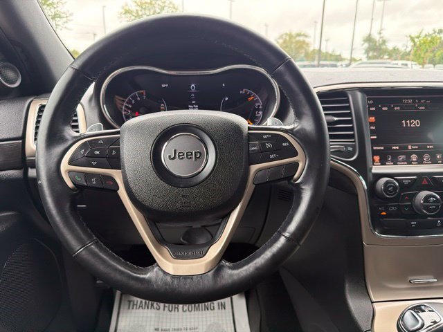 Used 2014 Jeep Grand Cherokee Laredo w/ 18" Wheel & 8.4" Radio Group AWD/4WD image 24