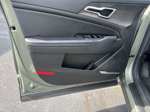 Used 2024 Kia Sportage X-Line w/ X-Line Premium Package image 15