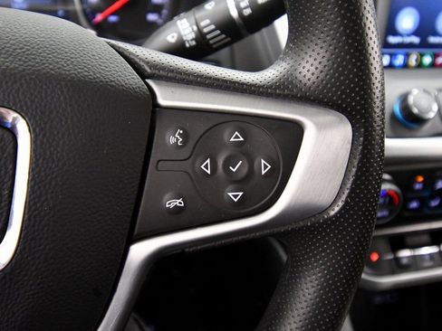 Used 2023 GMC Acadia SLE w/ Driver Convenience Package image 21