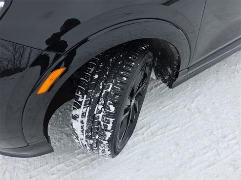 Certified 2024 Buick Encore GX Sport Touring image 34