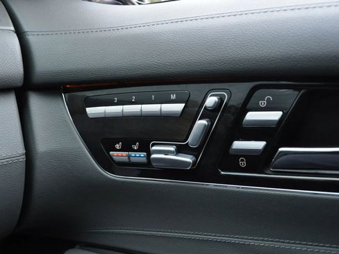 Used 2008 Mercedes-Benz CL 63 AMG image 14