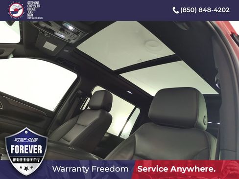 Used 2021 Chevrolet Suburban LT AWD/4WD image 26