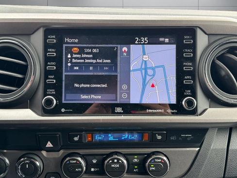 Certified 2022 Toyota Tacoma Limited AWD/4WD image 21