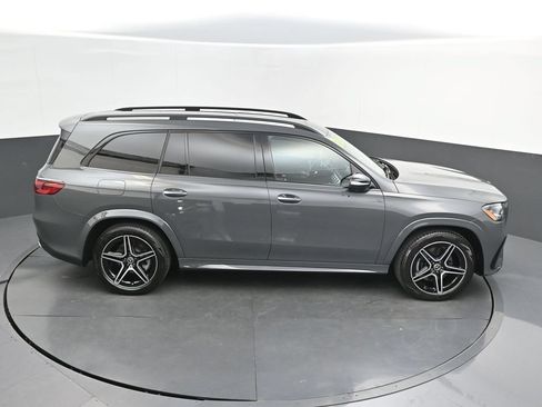 Used 2026 Mercedes-Benz GLS 450 4MATIC image 38