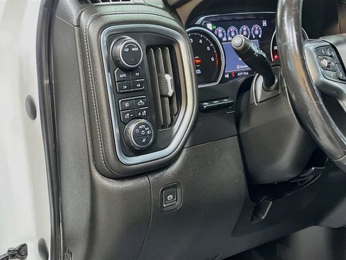 Used 2022 Chevrolet Silverado 1500 LTZ w/ LTZ Premium Package AWD/4WD image 10