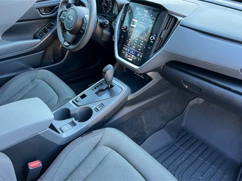 Used 2024 Subaru Crosstrek 2.0i Premium image 17