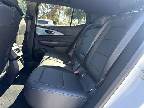 New 2026 Chevrolet Equinox EV LT AWD/4WD image 27