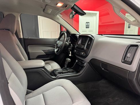 Used 2017 Chevrolet Colorado W/T w/ WT Convenience Package RWD image 24