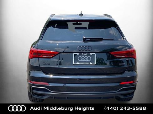Certified 2025 Audi Q3 2.0T Premium w/ Convenience Package image 8