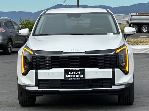 New 2026 Kia Sportage S AWD/4WD image 10