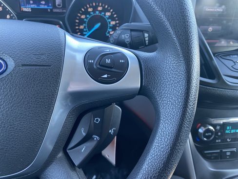 Used 2014 Ford Escape SE w/ Equipment Group 201A image 18