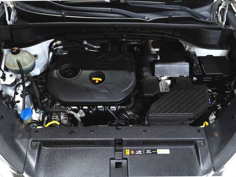 Used 2017 Hyundai Tucson SE image 10