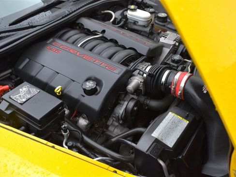 Used 2006 Chevrolet Corvette Coupe RWD image 26