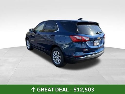 Used 2020 Chevrolet Equinox LT w/ Driver Convenience Package FWD image 9
