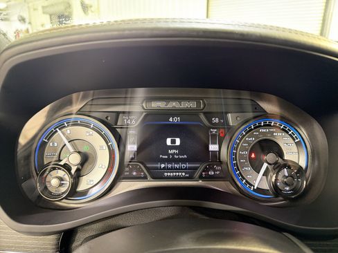 Used 2022 RAM 2500 Limited image 16