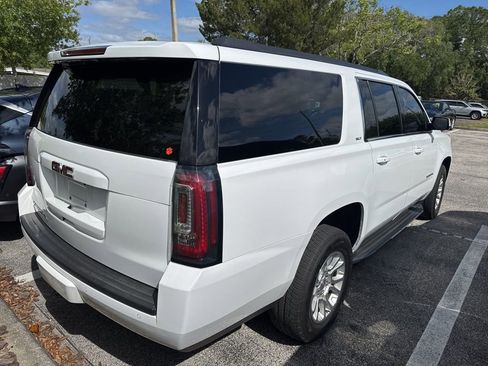 Used 2020 GMC Yukon XL SLT image 4