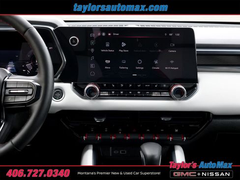 Used 2024 GMC Canyon AT4X image 10
