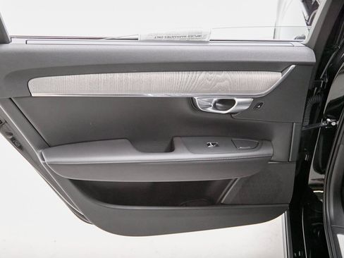 Certified 2025 Volvo S90 B6 Plus image 20