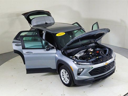 Used 2024 Chevrolet TrailBlazer LS image 24