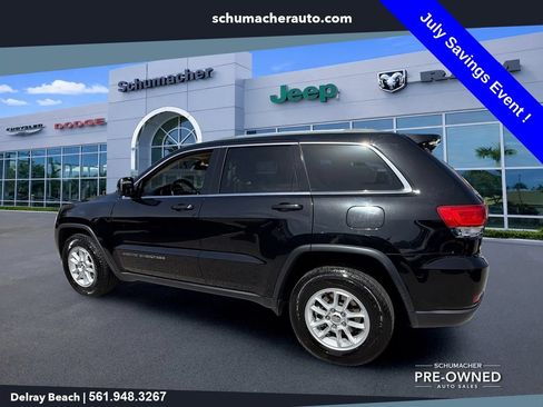 Used 2019 Jeep Grand Cherokee Laredo AWD/4WD image 5