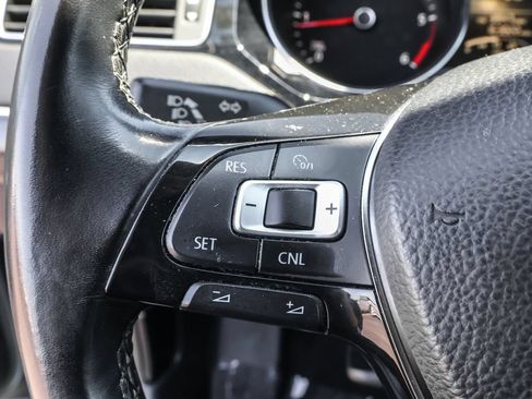 Used 2015 Volkswagen Jetta TDI SEL FWD image 22