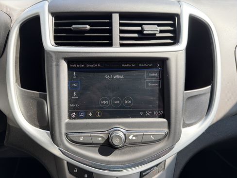 Used 2018 Chevrolet Sonic LT FWD image 23