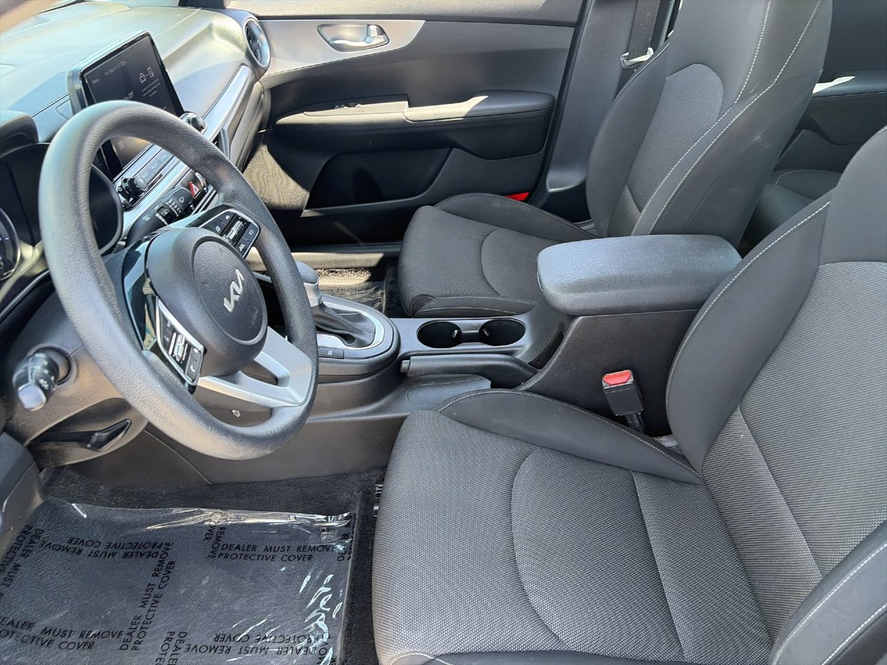 Used 2023 Kia Forte LXS w/ LXS Technology Package FWD image 18