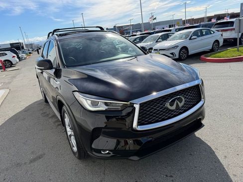 Used 2022 INFINITI QX50 Essential image 8