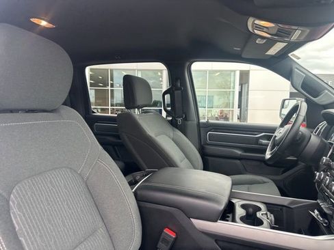 Used 2022 RAM 1500 Big Horn image 9