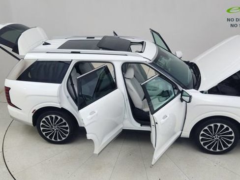 Used 2026 Hyundai Palisade Calligraphy FWD image 89