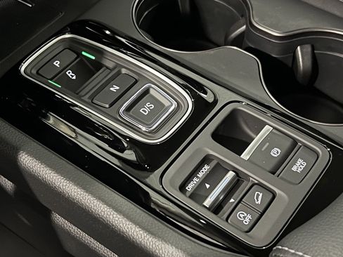 New 2025 Honda Pilot EX-L image 32