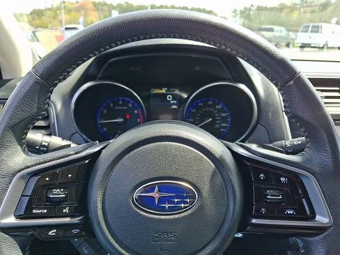 Used 2019 Subaru Outback 2.5i Limited w/ Popular Package #2 AWD/4WD image 19