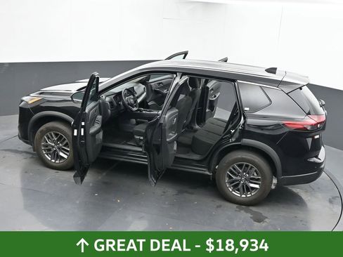 Used 2024 Nissan Rogue S image 84