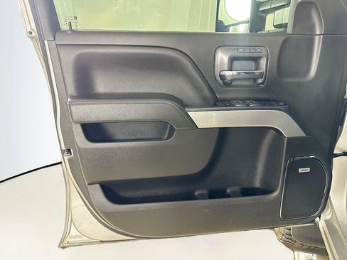 Used 2019 Chevrolet Silverado 2500 LTZ w/ Duramax Plus Package AWD/4WD image 11