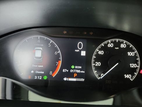 Used 2023 Honda HR-V Sport image 12
