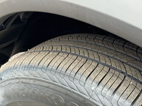 New 2026 Nissan Rogue SV image 10